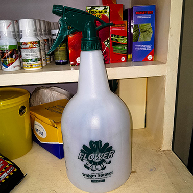 Flower value 2litre trigger sprayer